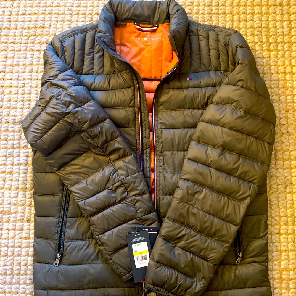 NWT Tommy Hilfiger Puffer Jacket